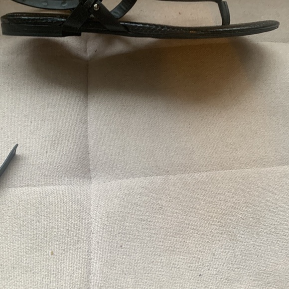 Circus by Sam Edelman "Gavin" Leather T-Strap Studded Sandal Black Size 9.5 - Picture 12 of 16